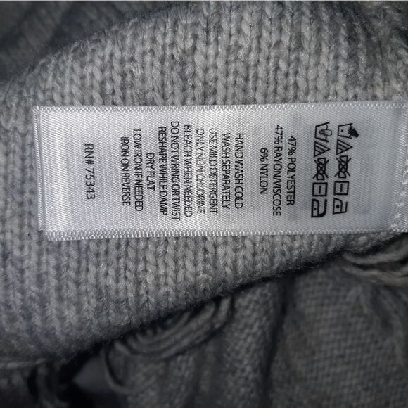 NWT Cupcakes & Cashmere long, hooded, fringe vest - Picture 7 of 7